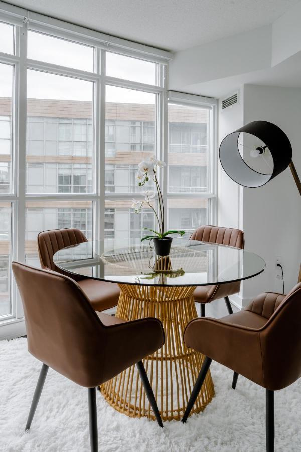 The Perfect Getaway Apartment Toronto Exterior photo