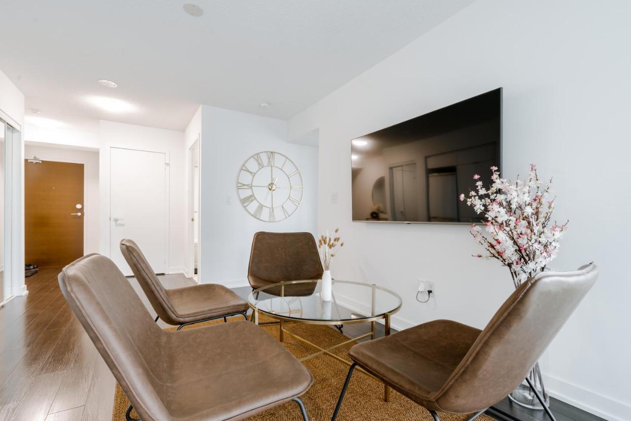 The Perfect Getaway Apartment Toronto Exterior photo