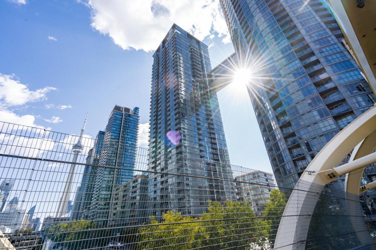 The Perfect Getaway Apartment Toronto Exterior photo
